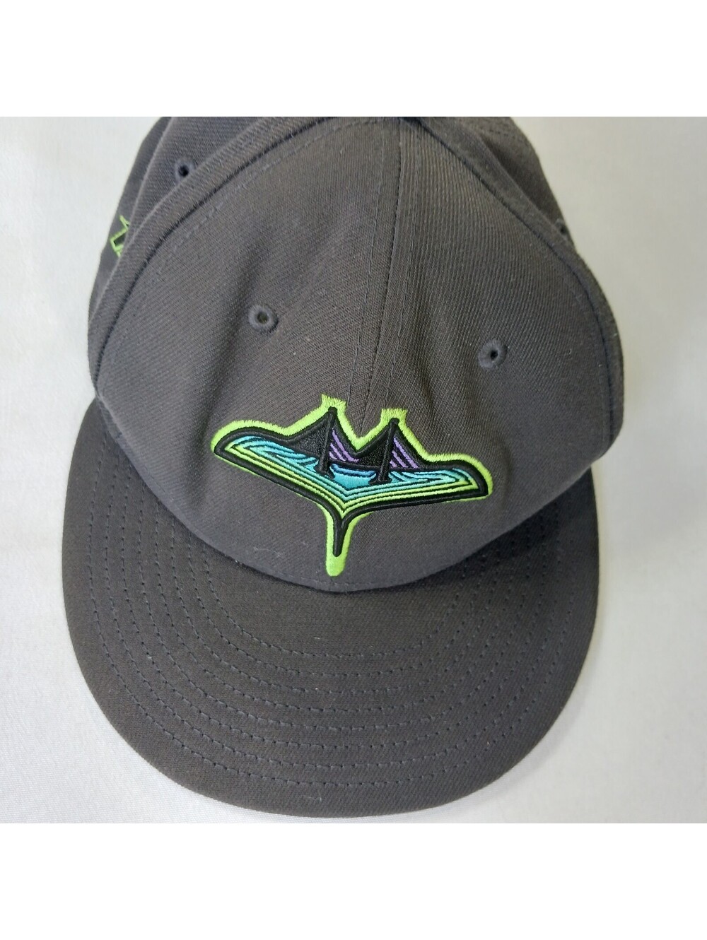 New Era MLB Tampa Bay Rays Men's Gray Snapback Baseball Cap Hat